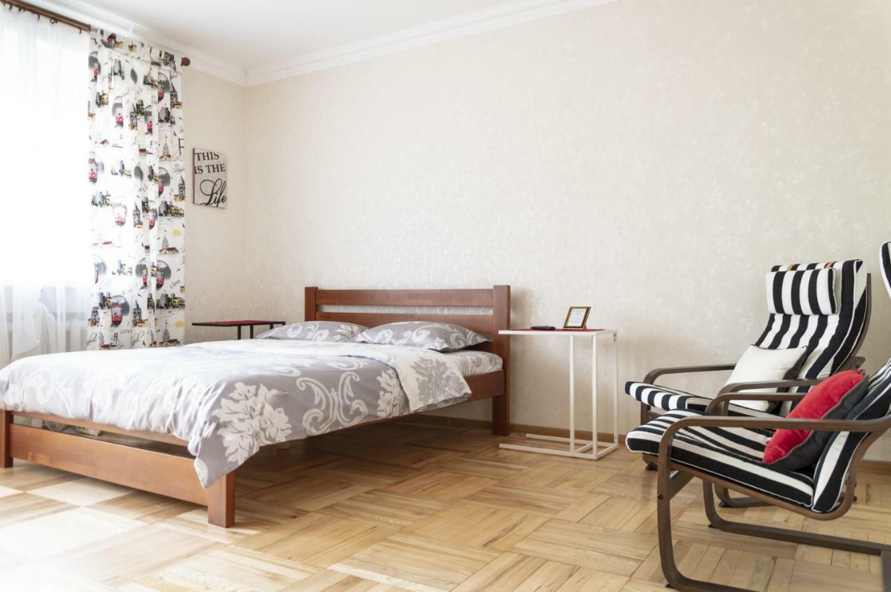 Reflect Apartment Minsk Ngoại thất bức ảnh